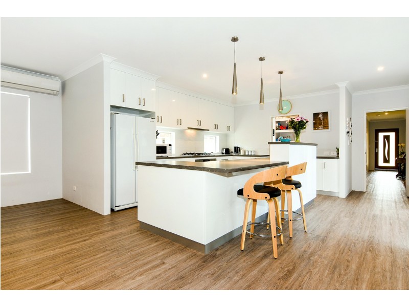 28A Mindalong Close, South Bunbury WA 6230