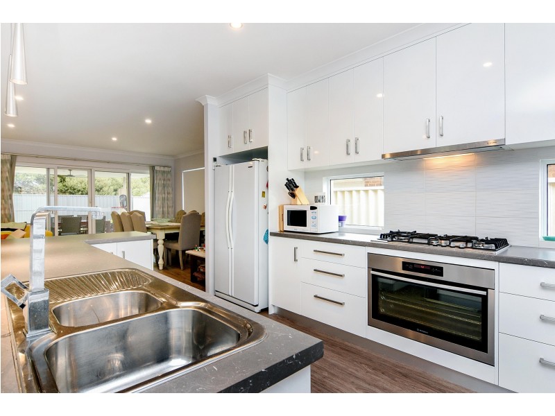 28A Mindalong Close, South Bunbury WA 6230