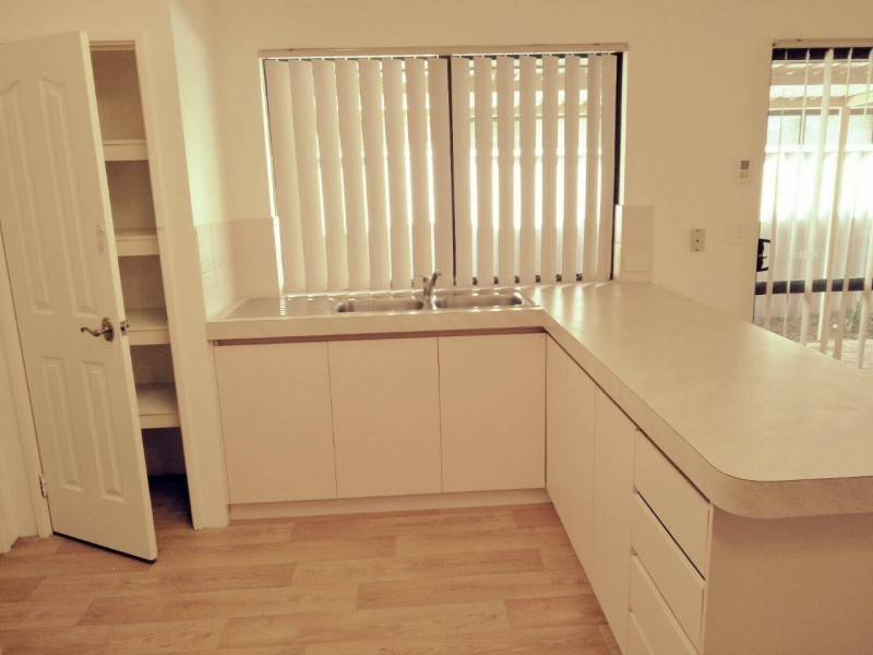 9 Oriel Court, College Grove WA 6230