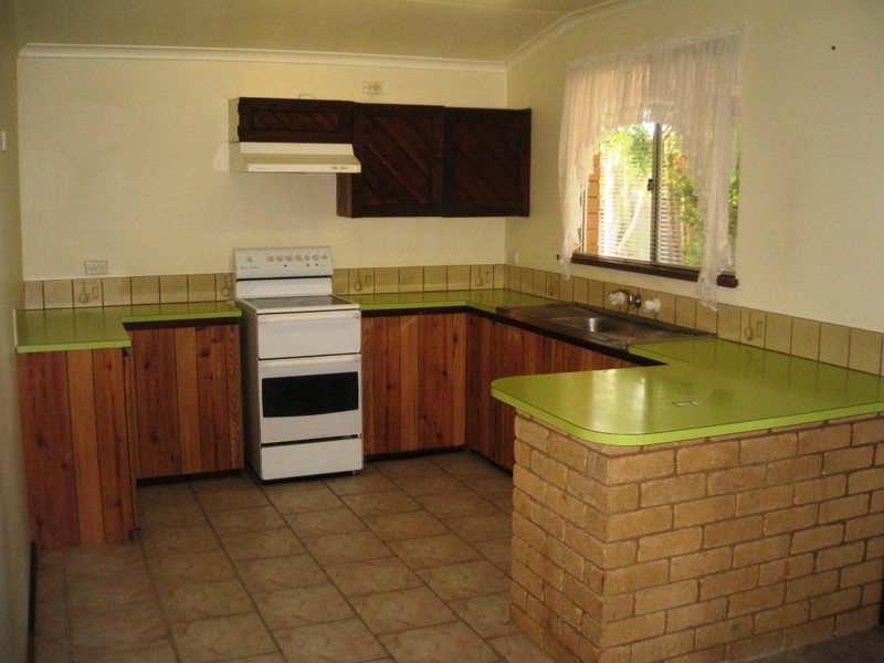 5 May Place, Eaton WA 6232