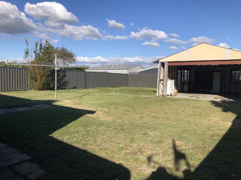 5 Paisley Street, South Bunbury WA 6230