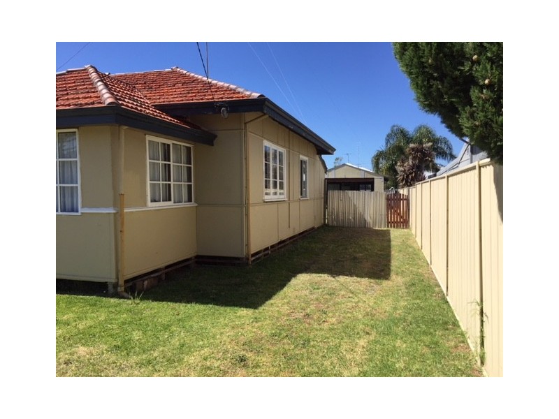 5 Paisley Street, South Bunbury WA 6230