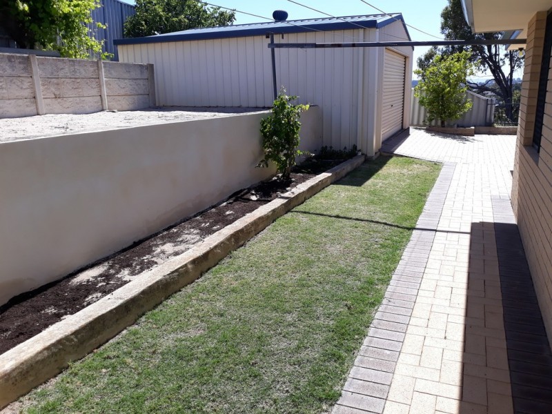 18 Geographe Way, Withers WA 6230