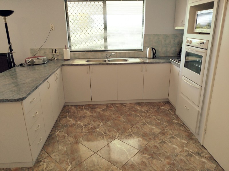 18 Geographe Way, Withers WA 6230