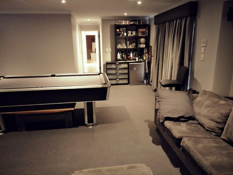 12 Birkdale Place, Pelican Point WA 6230