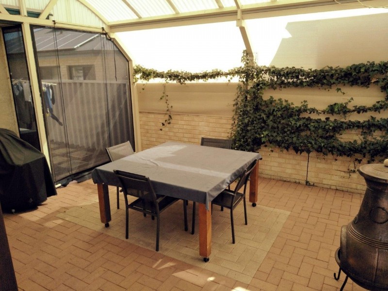 12 Birkdale Place, Pelican Point WA 6230