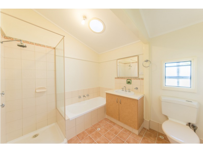 11 Tipping Street, Carey Park WA 6230