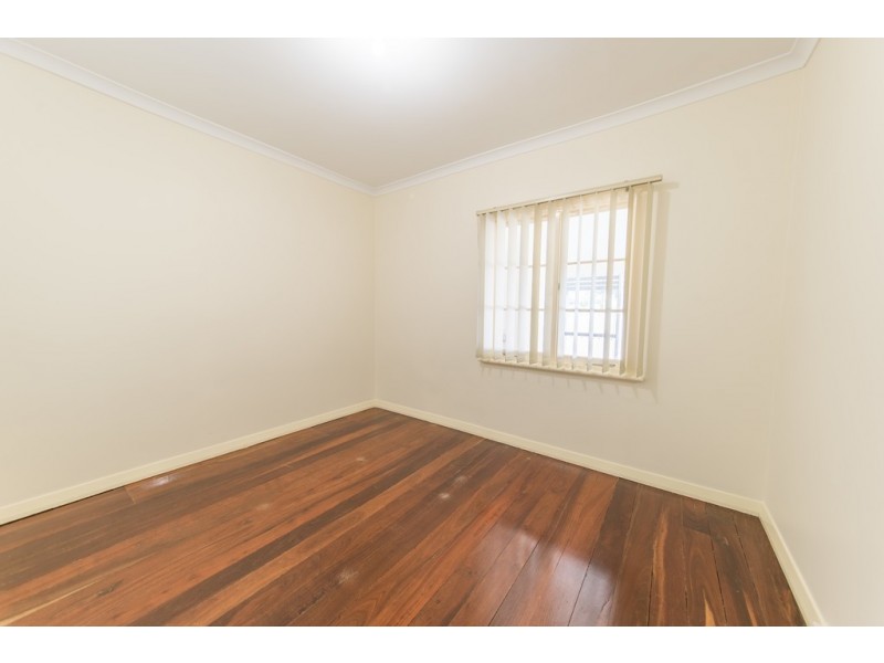 11 Tipping Street, Carey Park WA 6230