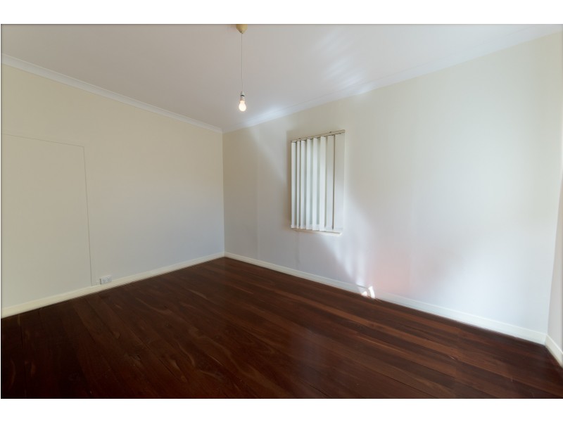 11 Tipping Street, Carey Park WA 6230