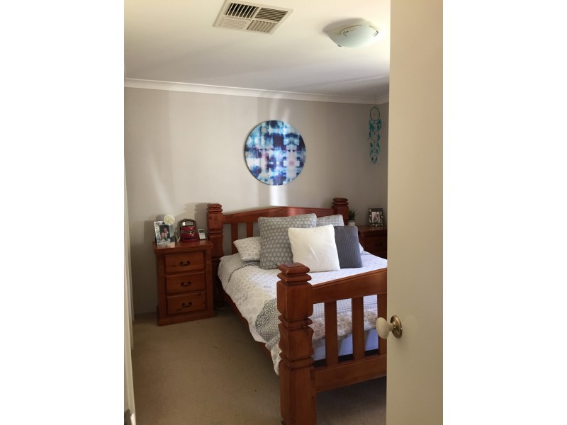 50 Winthrop Avenue, College Grove WA 6230