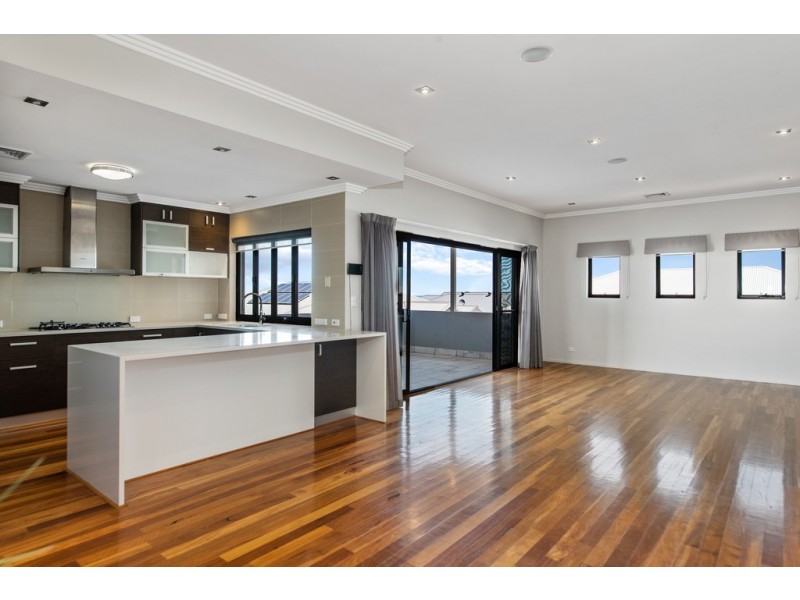 15 Katinka Street, Dalyellup WA 6230