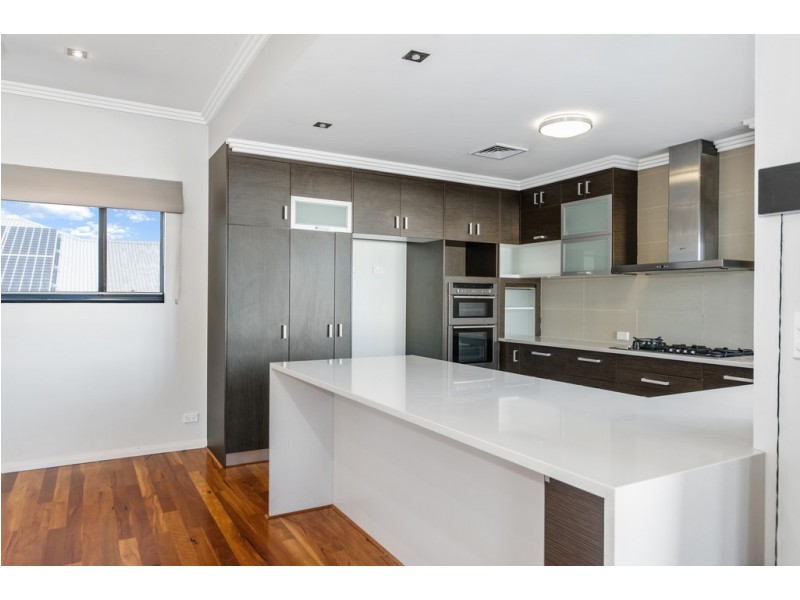 15 Katinka Street, Dalyellup WA 6230