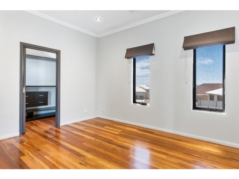 15 Katinka Street, Dalyellup WA 6230