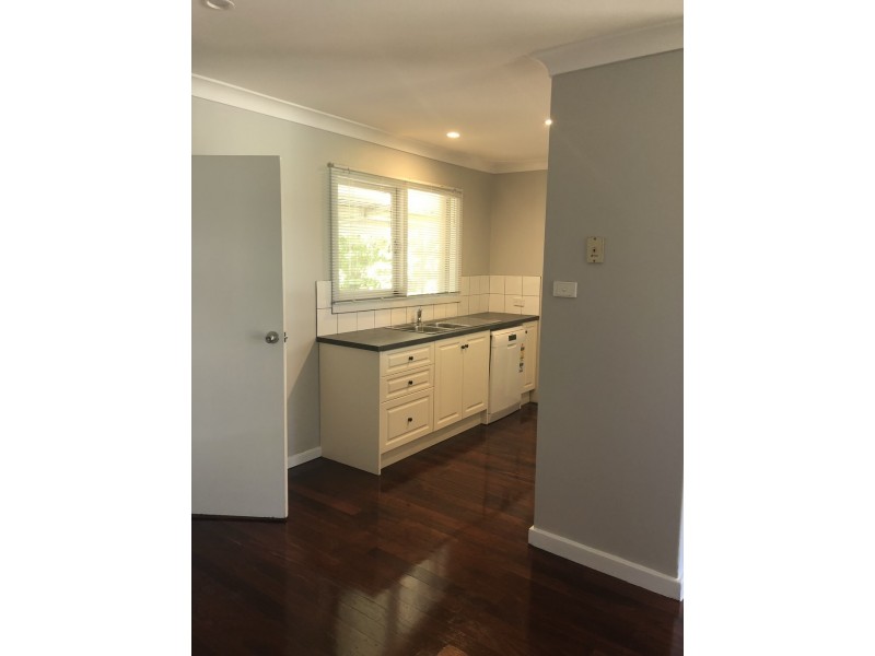 10 Skewes Street, East Bunbury WA 6230