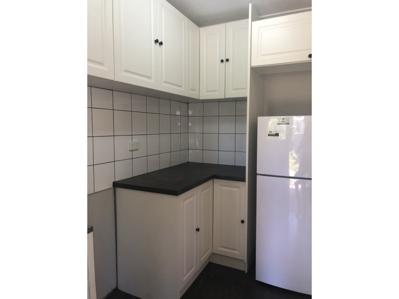 10 Skewes Street, East Bunbury WA 6230