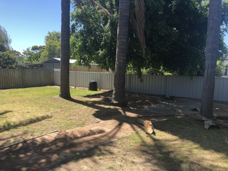 10 Skewes Street, East Bunbury WA 6230