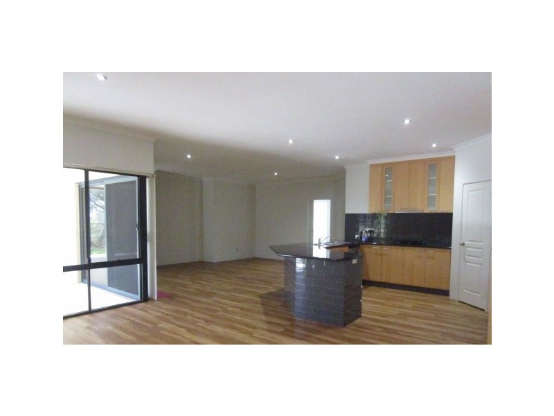 30 Waratah Crescent, South Bunbury WA 6230