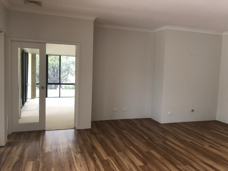 30 Waratah Crescent, South Bunbury WA 6230