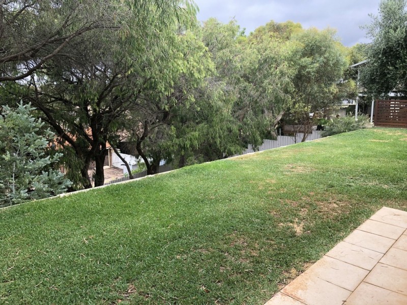 30 Waratah Crescent, South Bunbury WA 6230