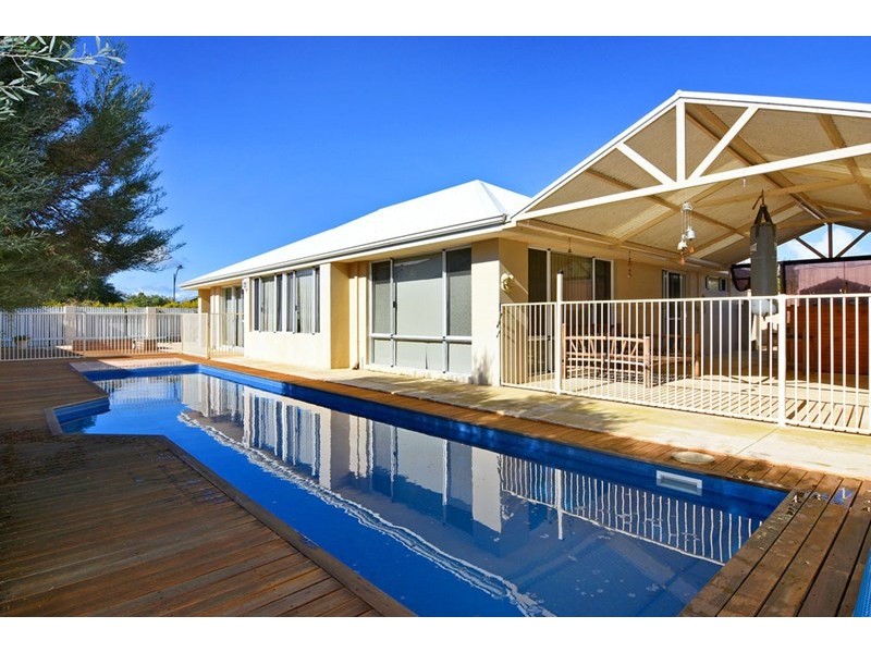 10 Antelope Turn, Dalyellup WA 6230