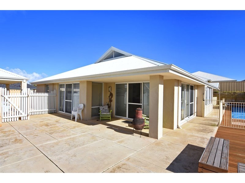 10 Antelope Turn, Dalyellup WA 6230