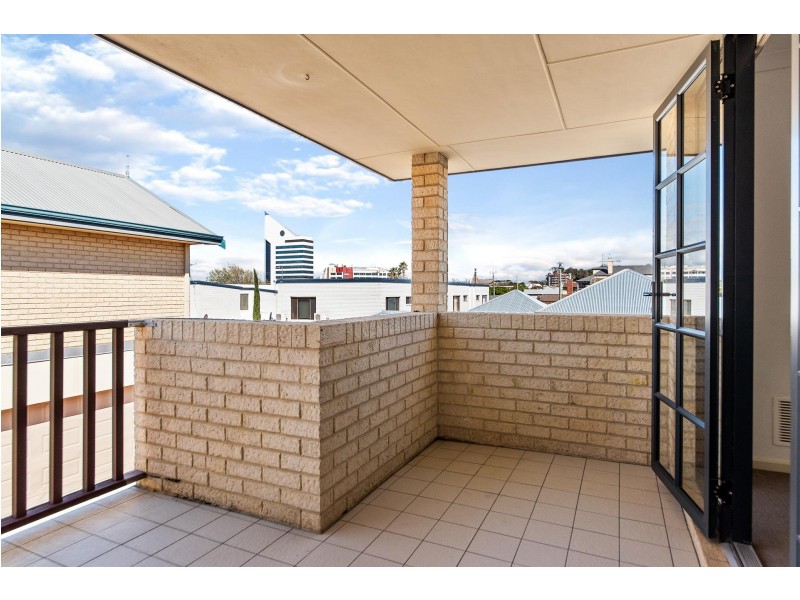9/5 Carey Street, Bunbury WA 6230