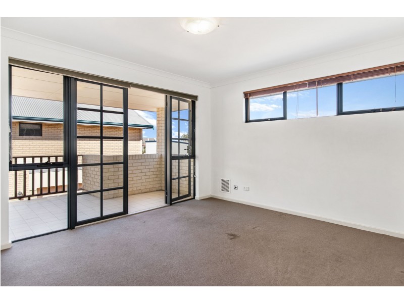 9/5 Carey Street, Bunbury WA 6230