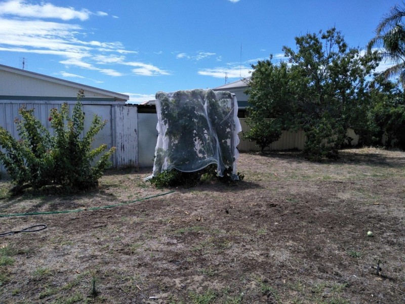 9 Little Street, Carey Park WA 6230