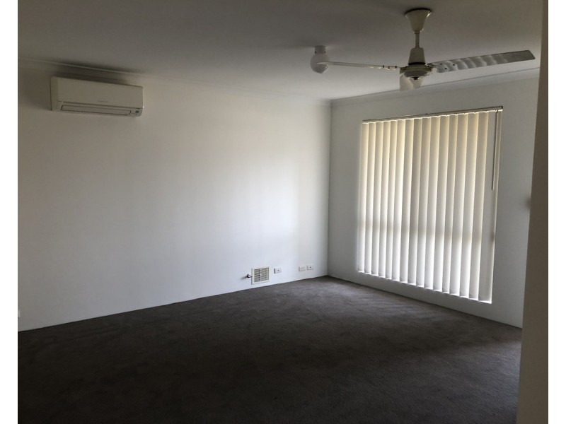 24 Delaporte Way, Carey Park WA 6230