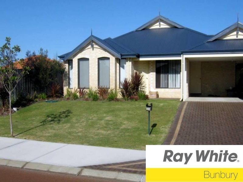 112 Macquarie Drive, Australind WA 6233