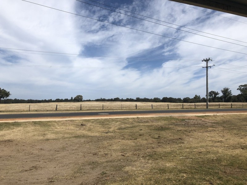 36 Vittoria Road, Glen Iris WA 6230