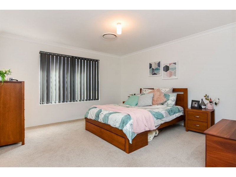 28 Henderson Crescent, Australind WA 6233