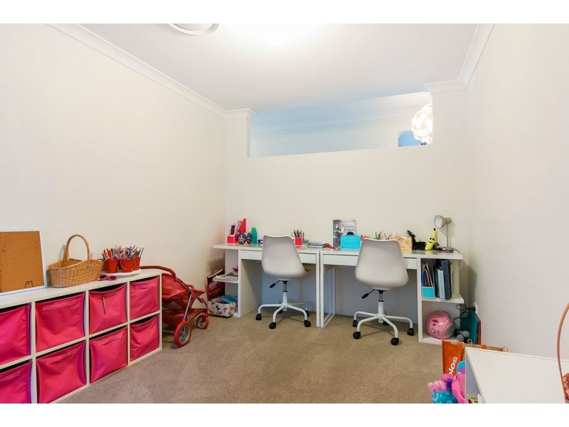 28 Henderson Crescent, Australind WA 6233