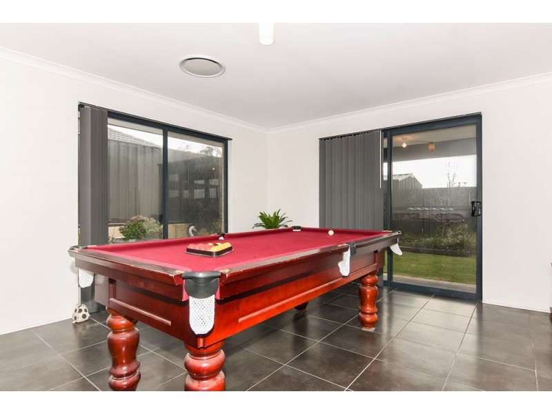 28 Henderson Crescent, Australind WA 6233