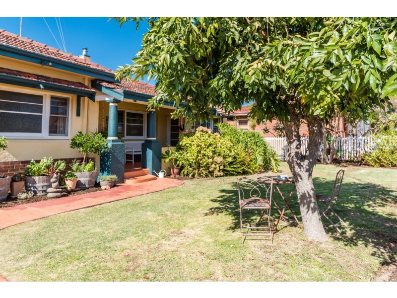 49 Austral Parade, East Bunbury WA 6230