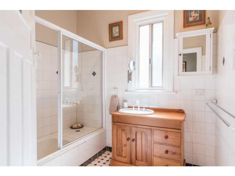 49 Austral Parade, East Bunbury WA 6230