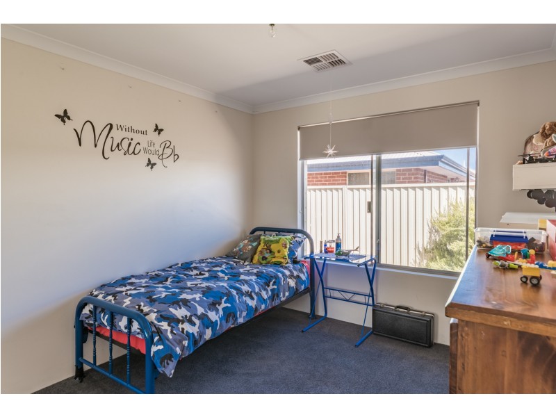 3 Lewana Approach, Dalyellup WA 6230