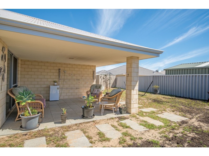 3 Lewana Approach, Dalyellup WA 6230