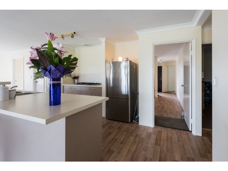 5 Trent Way, Dalyellup WA 6230