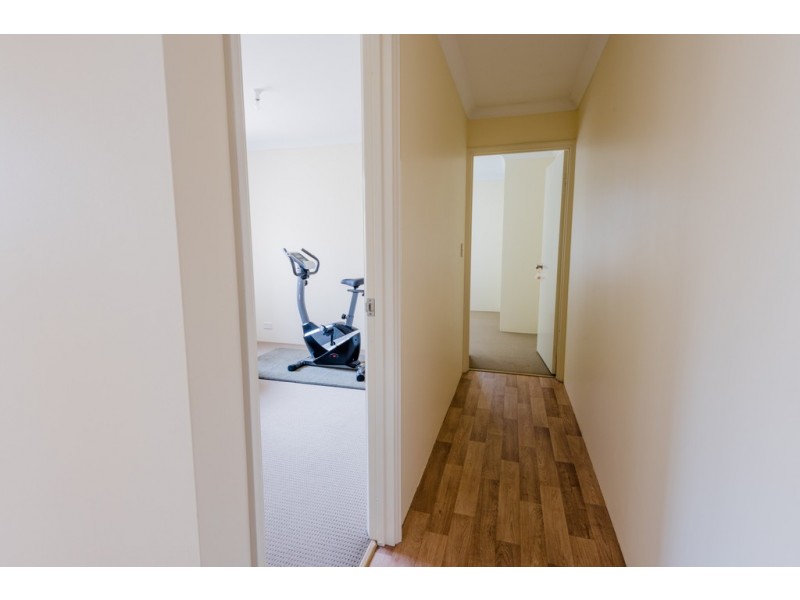 5 Trent Way, Dalyellup WA 6230