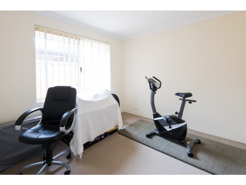 5 Trent Way, Dalyellup WA 6230