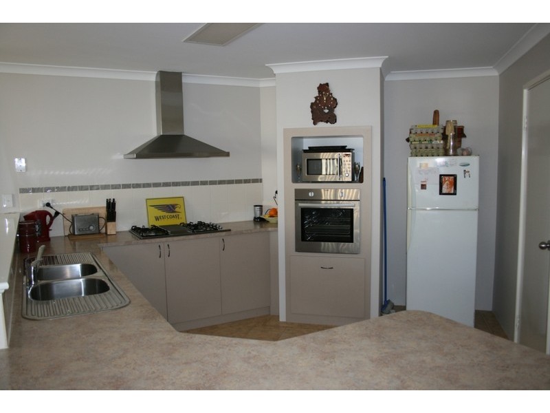 10 Salvia Link, Glen Iris WA 6230