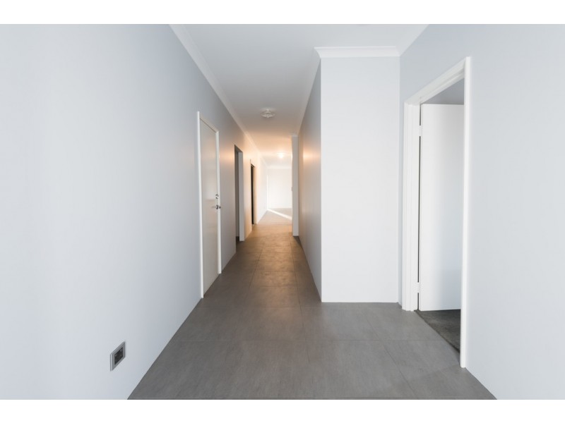 15 Kanalla Avenue, Millbridge WA 6232