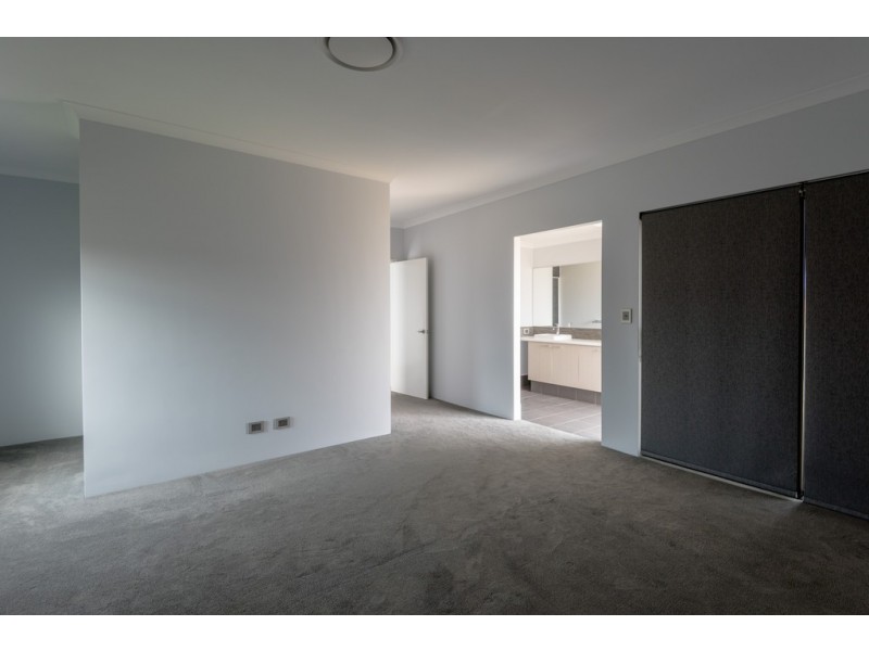 15 Kanalla Avenue, Millbridge WA 6232