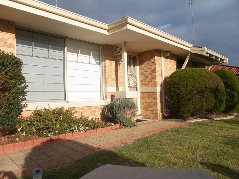 22 Oriel Court, College Grove WA 6230