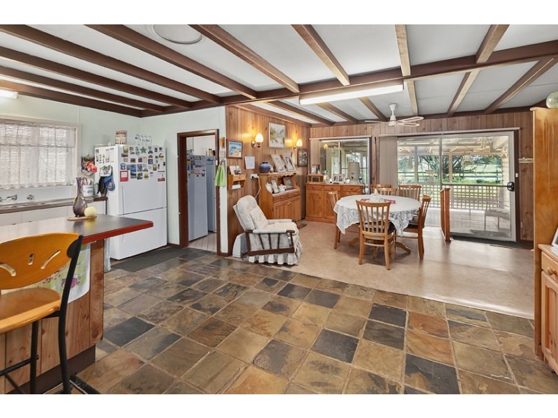 43 Third St, Harvey WA 6220