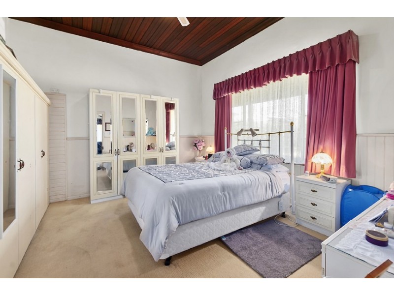 43 Third St, Harvey WA 6220