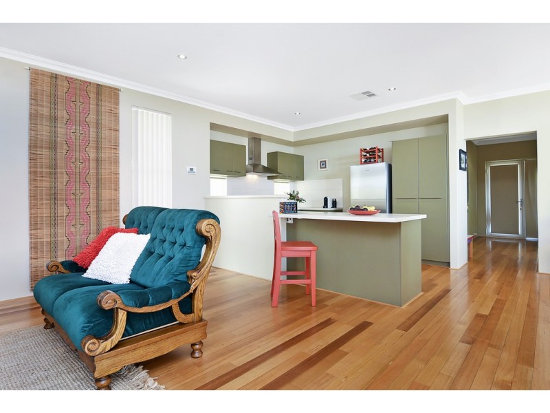 39 Biesiot Street, Carey Park WA 6230
