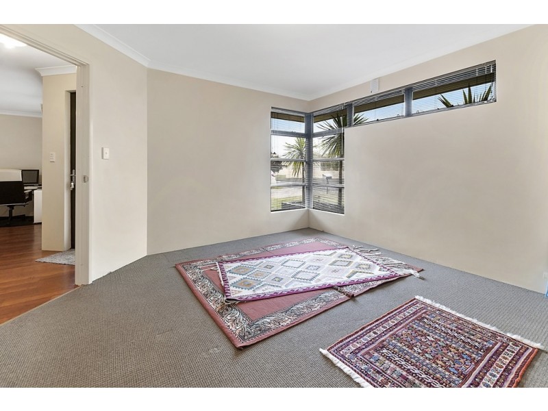 13 Hoskins way, Australind WA 6233