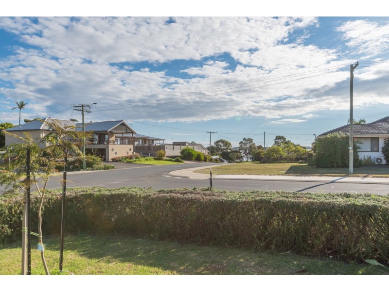6 Dawe Street, Australind WA 6233